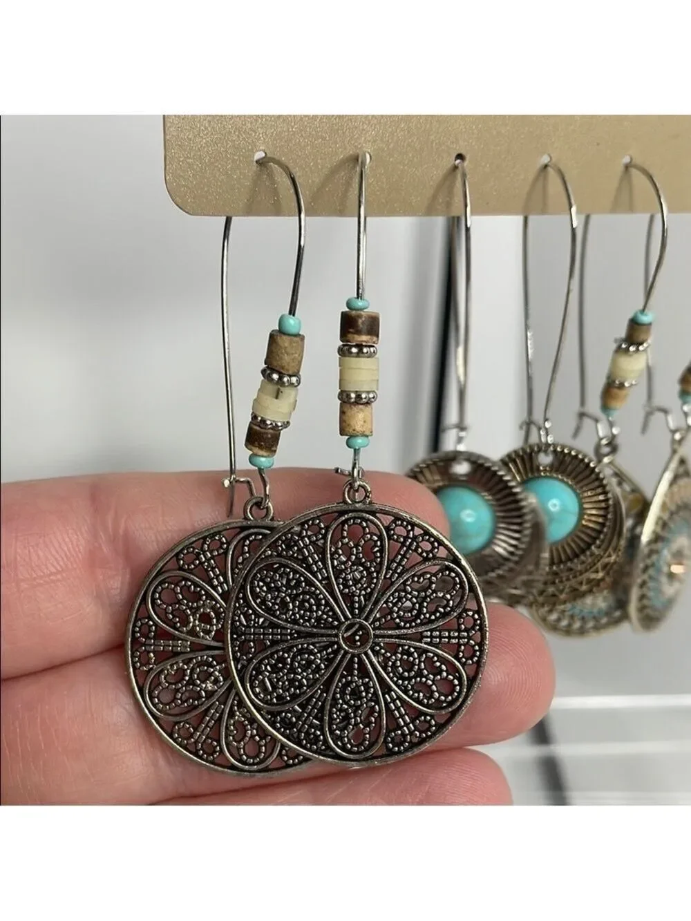 Fashion Jewelry this exquisite